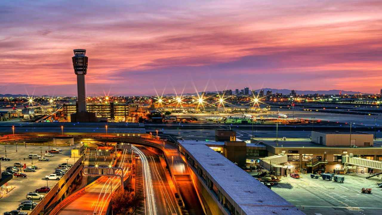 Best & Easiest 6 Car Rental at Phoenix International Airport A